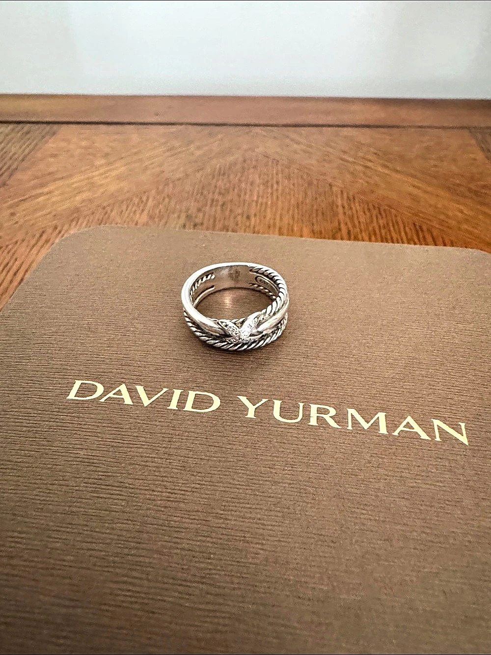 David Yurman X Pavé Diamond Crossover Ring Silver - Picture 4 of 6